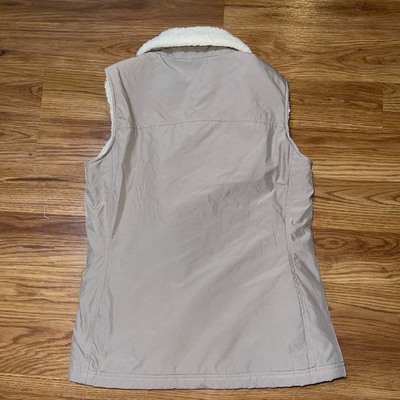 🌲MARMOT🌲 Women’s Fleece Full Zip Vest - Picture 6 of 6